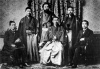 Сунь Ятсен (крайний справа) учился делать революцию в Японии